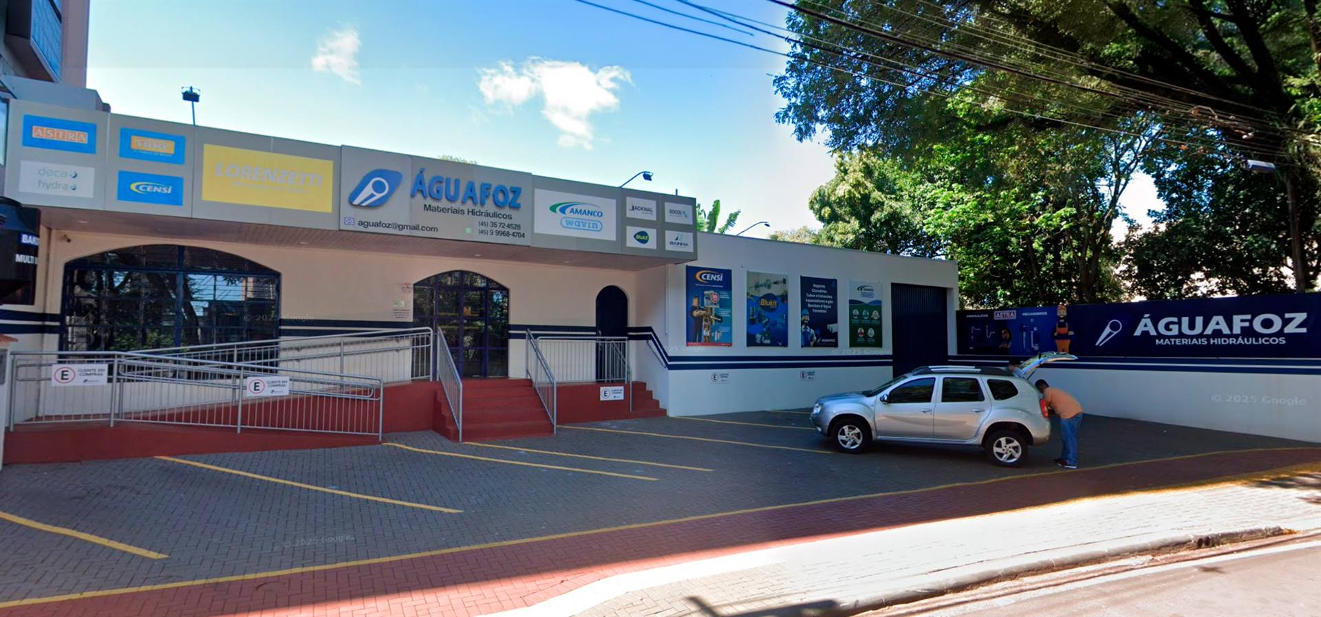Fachada da loja Águafoz em Foz do Iguaçu